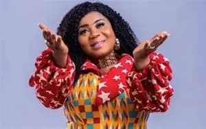 Gospel Musician Abena Serwaa Ophelia Advises Women to Assess Partner's Character Before Providing Support