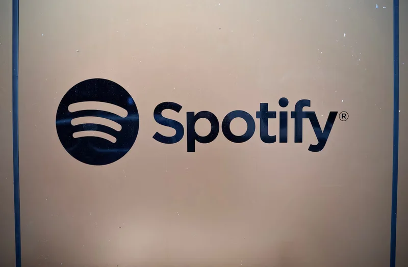 Spotify Enhances Audio Offerings with Narrated Articles from Vogue, The Atlantic, and Other Major Publications