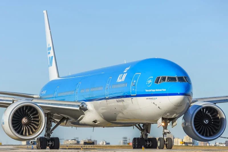 KLM Flight KL590 Makes Emergency Return to Accra After Reported Onboard Fire Scare