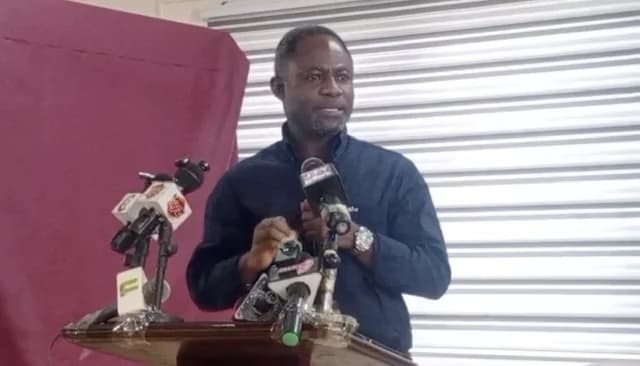 Health Minister Kwabena Mintah Akandoh Urges MMDCEs to Champion New Free Primary Health Care Initiative
