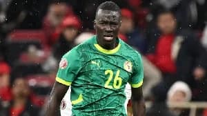 Senegal Midfielder Pape Gueye Announces International Retirement Following World Cup Exit, Hints at Internal Team Tensions