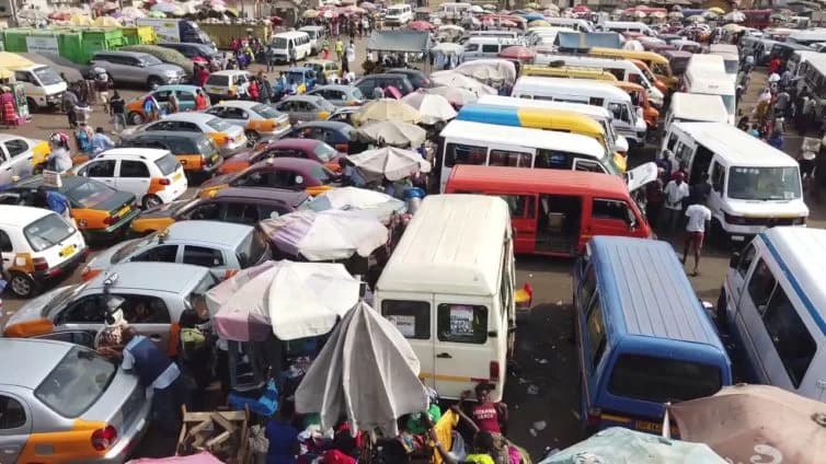 Nungua-Accra Commuters Hit by Three-Fold Fare Hike Amid Acute Vehicle Shortage