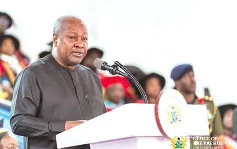 President John Mahama speaking at the graduation ceremony