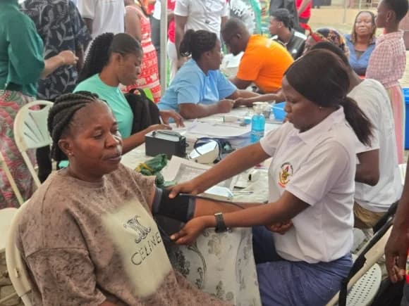 KNUST marks 75th anniversary with free medical outreach in Anwomaso