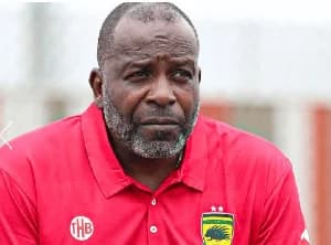 Eric Tinkler Leads Asante Kotoko Overhaul Amid Structural Challenges and Squad Refinement
