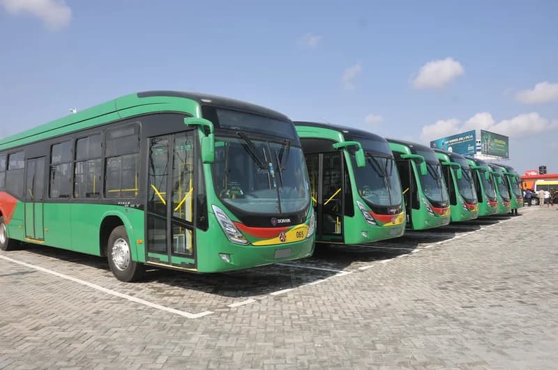 GAPTE Revitalizes Accra Public Transit with 48 Additional Aayalolo Buses as GHA Commits to Eastern Corridor Road Repairs