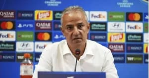 Ismail Kartal Stuns Fenerbahce with Post-Match Resignation as Coaching Transitions Take Center Stage