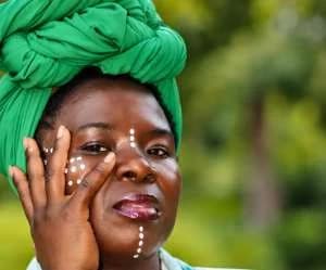 GMB’s Ampomaa faces backlash as Efiya Otiwaa demands apology over ‘nananom’ song