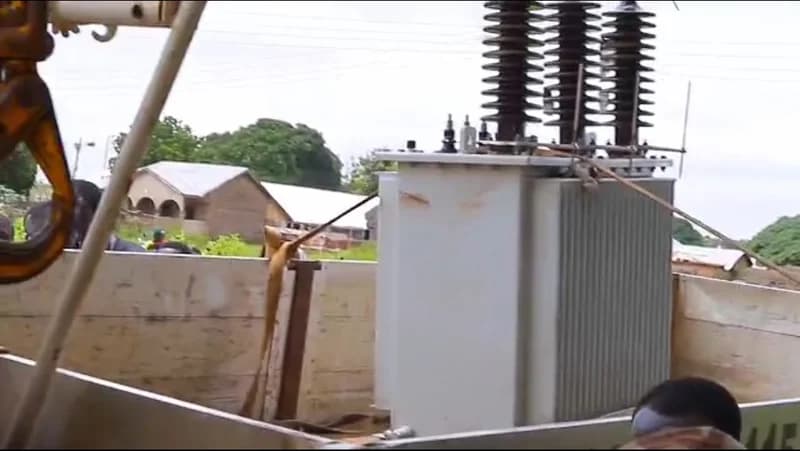 Farouk Aliu Mahama donates 100kVA transformer to Nayilifong