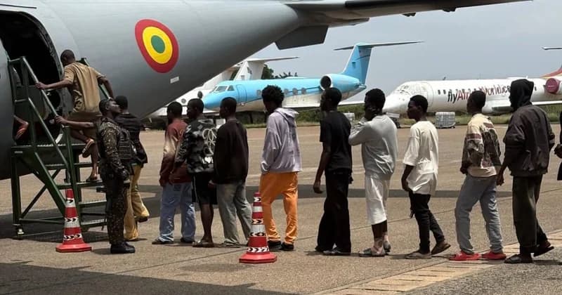 Ghana repatriates 120 Nigerians following Operation Cyberhunt
