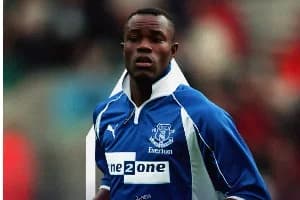 Everton honors Ghanaian midfielder Alex Nyarko on his 53rd birthday