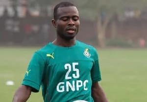 Frank Acheampong scores in Dalian Yingbo 3-1 win over Shenzhen Peng City