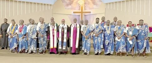 Most Rev. Prof. J. Kwabena Asamoah-Gyedu (middle), the Presiding Bishop of the Methodist Church Ghana, with the newly elected Executive and Diocesan Chairmen of the Association of Methodist Men’s Fellowships.