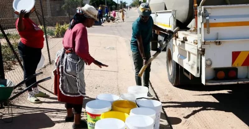 Tshwane municipality warns residents after water sickens 400 people