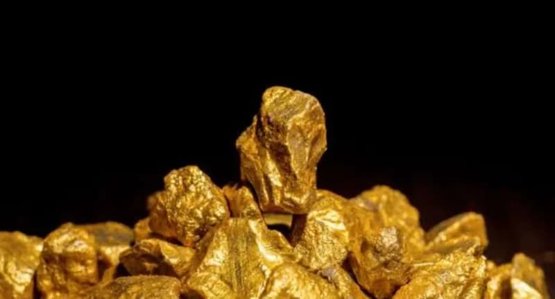 ISSER warns of gold dependence despite $10 billion trade surplus